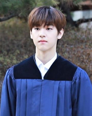 동윤 사진