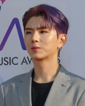 기현 사진
