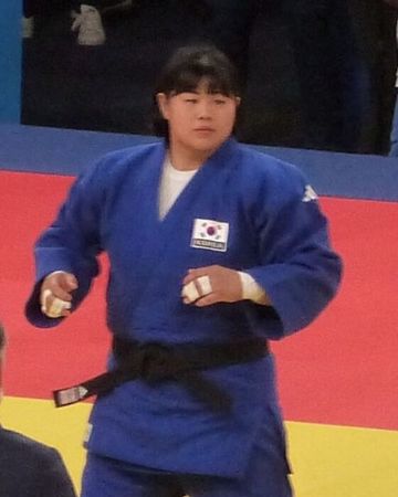 김하윤 사진
