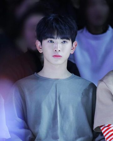 루 사진