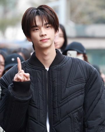 신유 사진