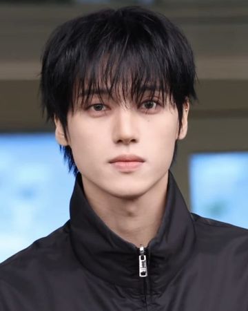 우영 사진